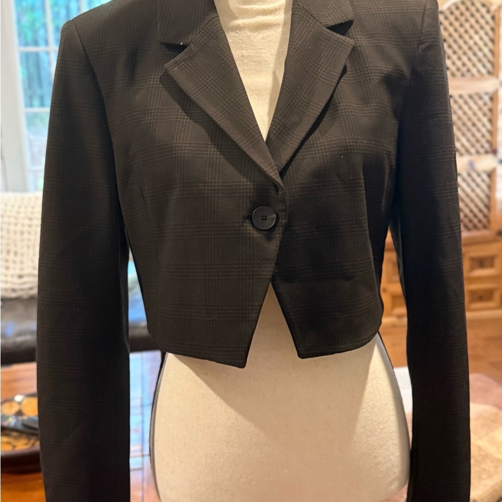 Zara Black Tailored Blazer with Notched Lapels